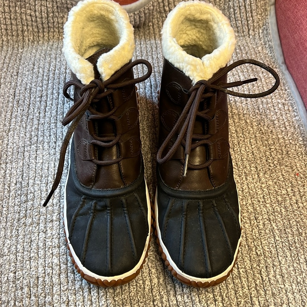 SKECHERS ANKLE DUCK BOOT‎ BOOTIES